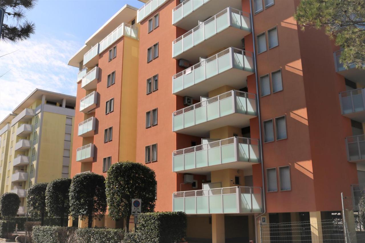 Aurora Apartment บิบิโอเน ภายนอก รูปภาพ